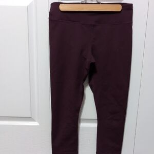 Fabletics Maroon Capri Leggings